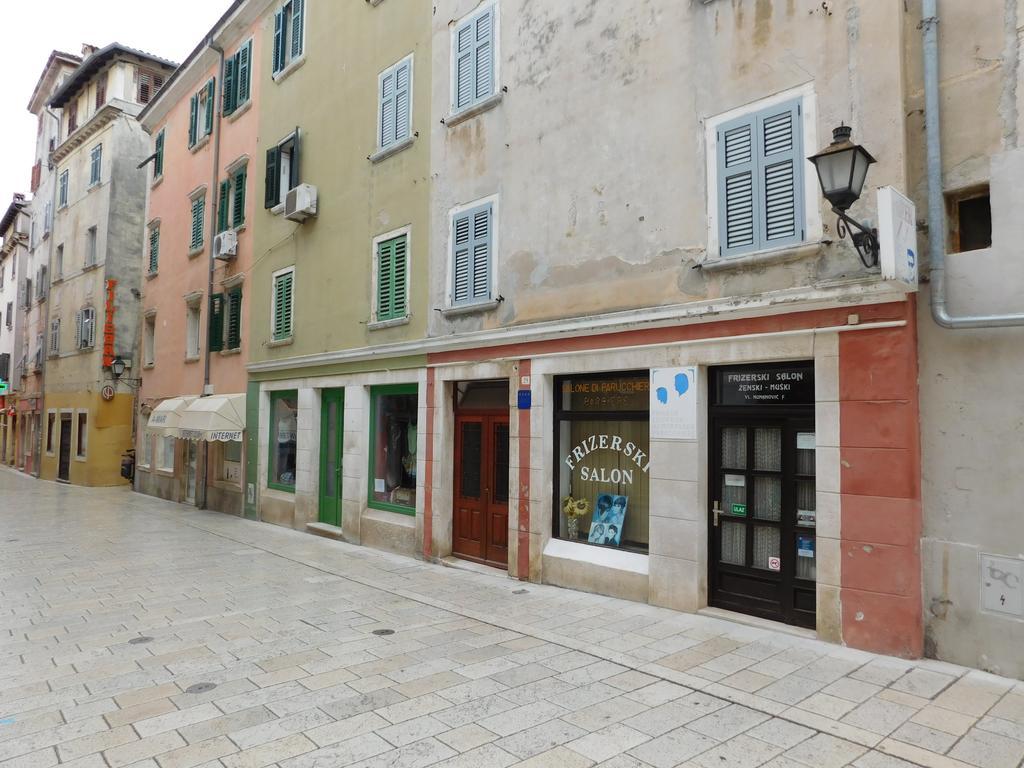 Apartman Angela Rovinj Luaran gambar